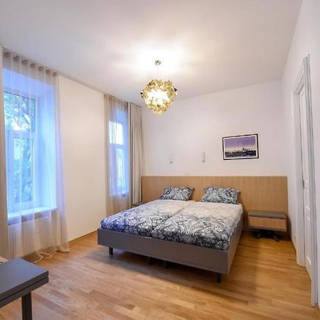 City Centre Chic Apartment Ljubljana 2/4 ภายนอก รูปภาพ