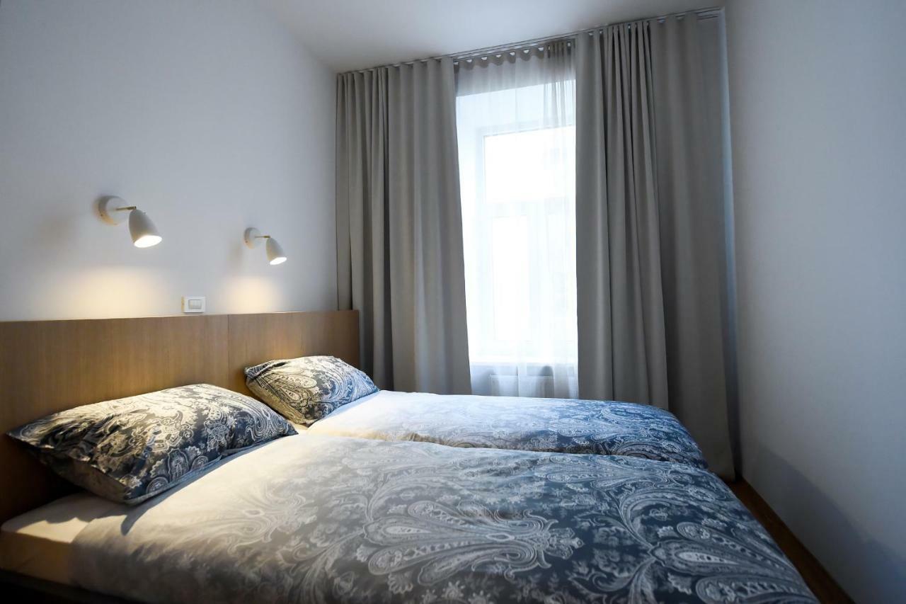 City Centre Chic Apartment Ljubljana 2/4 ภายนอก รูปภาพ